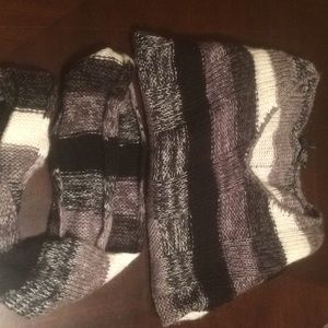 Long sleeved sweater